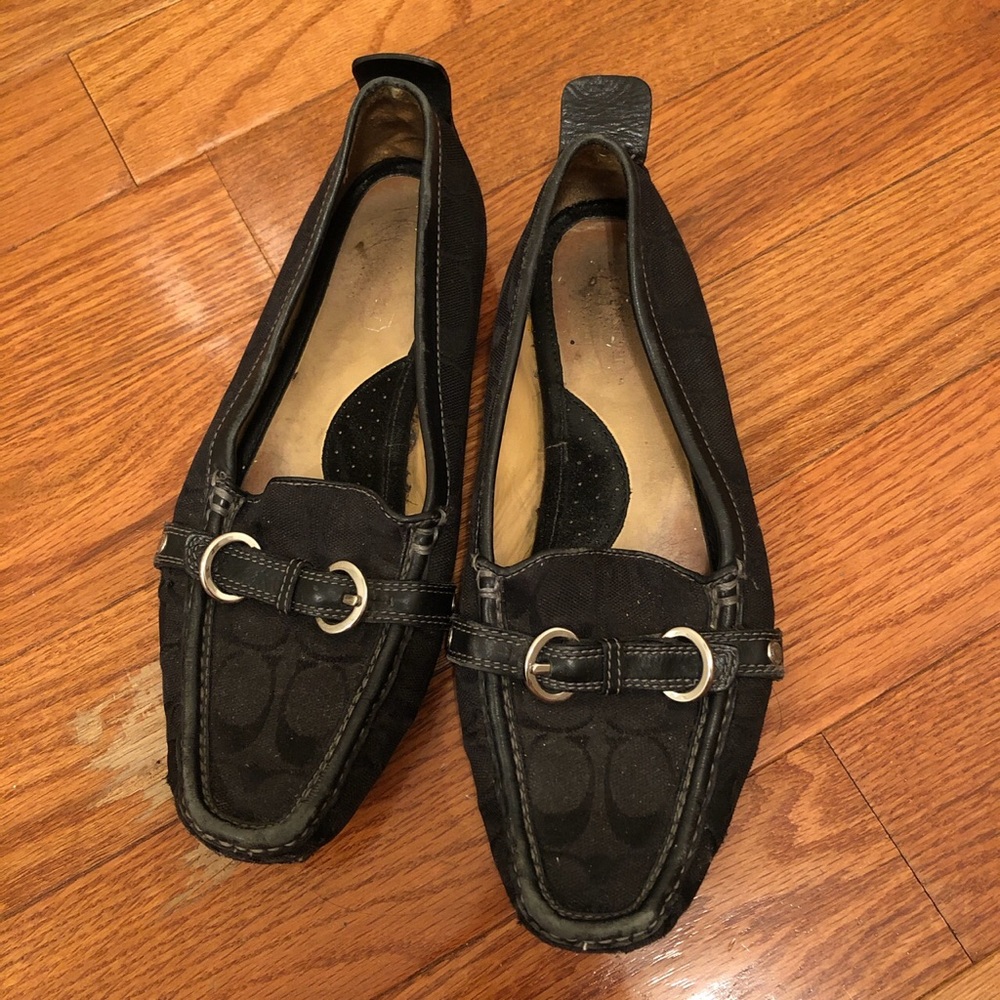 Coach flats